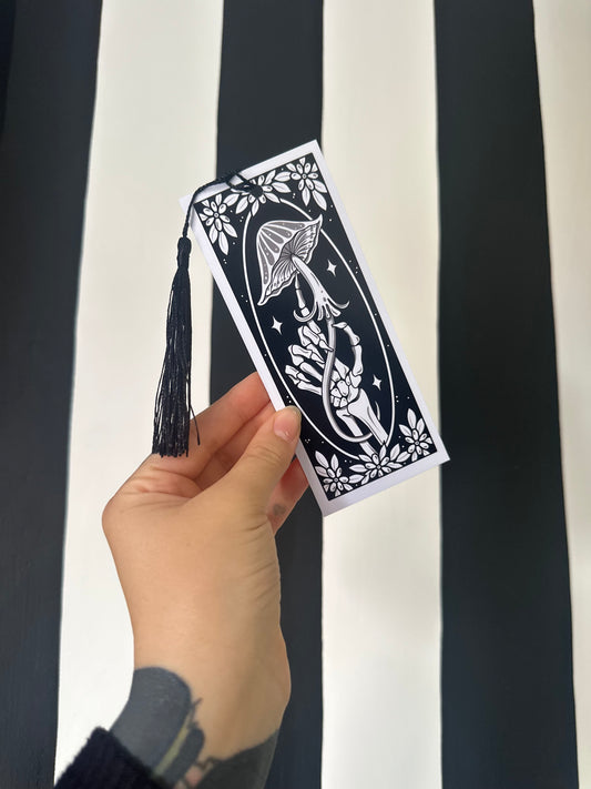 BOOKMARK