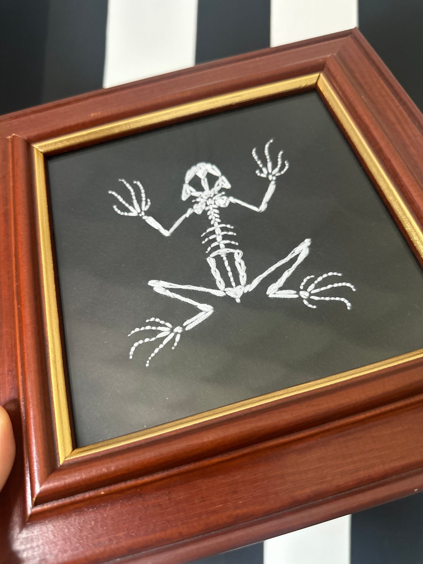EMBROIDERED TAXIDERMY FROG