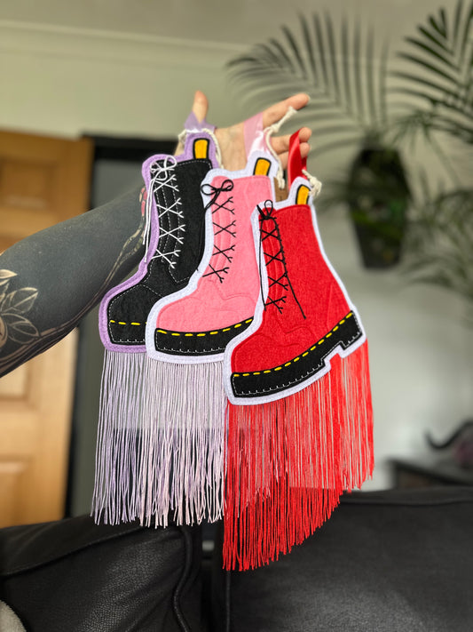 DR MARTENS
